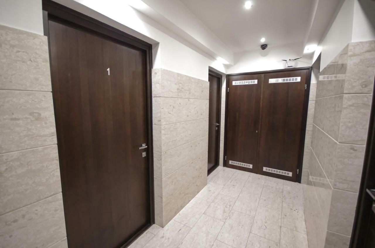 Royal Residence Apartments Gyula Extérieur photo