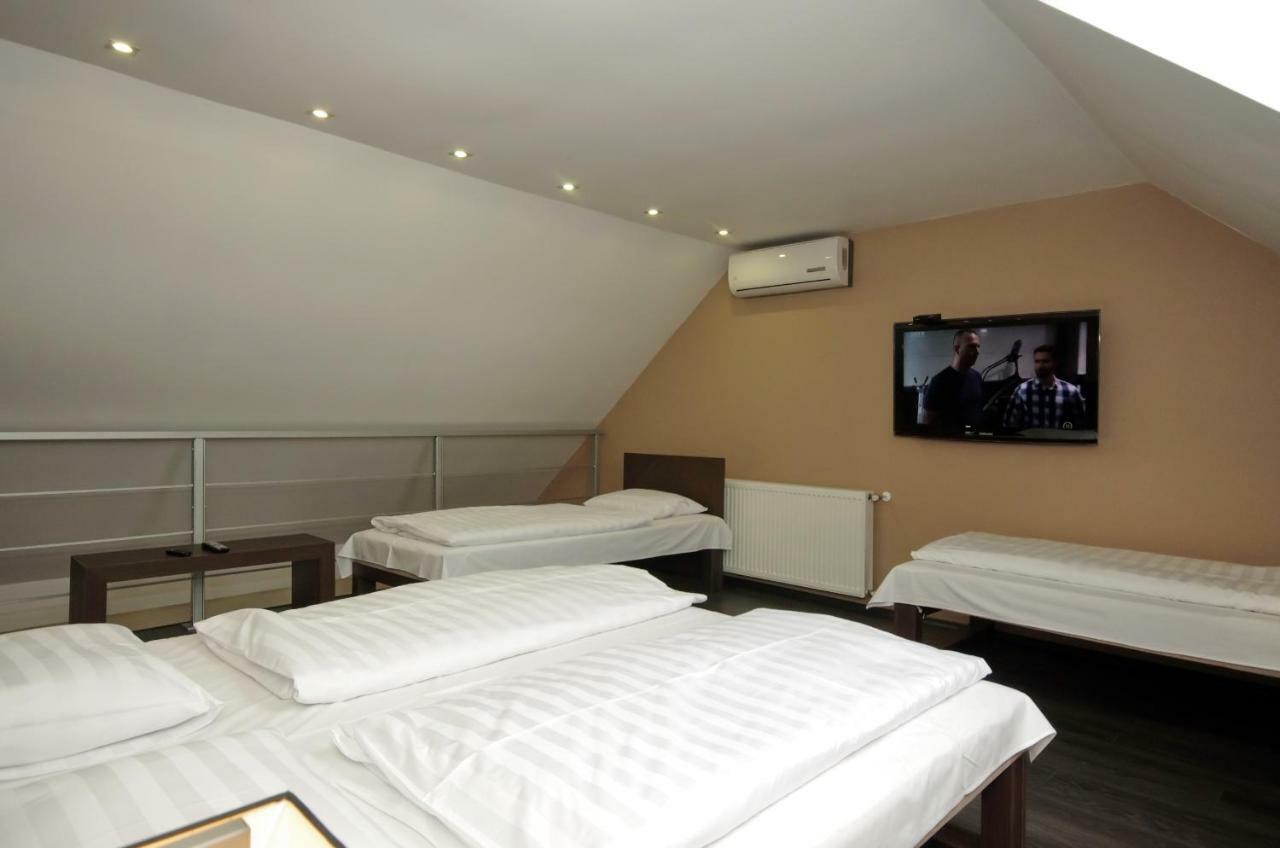 Royal Residence Apartments Gyula Extérieur photo